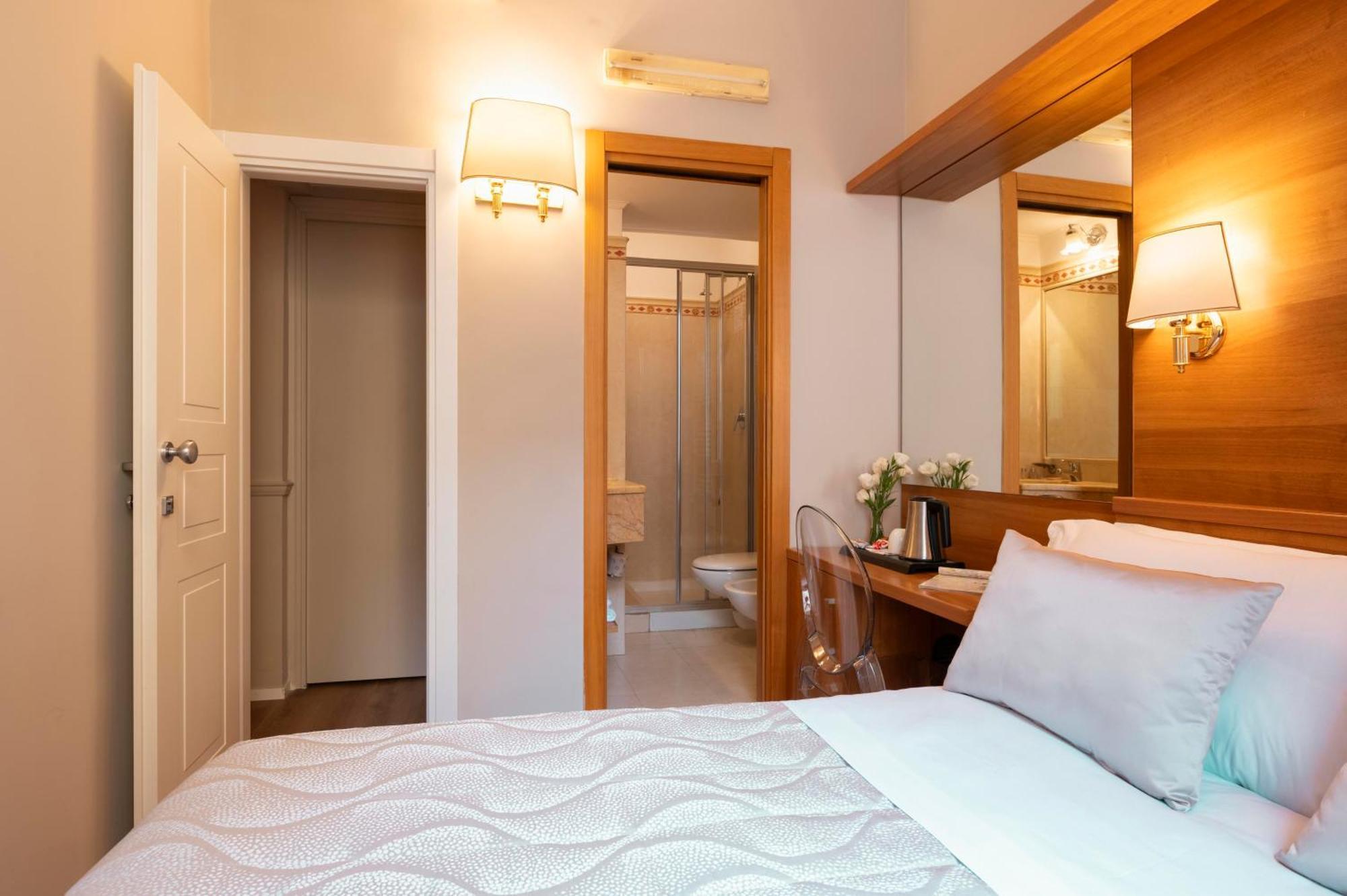 Hotel Magic Рим Екстер'єр фото